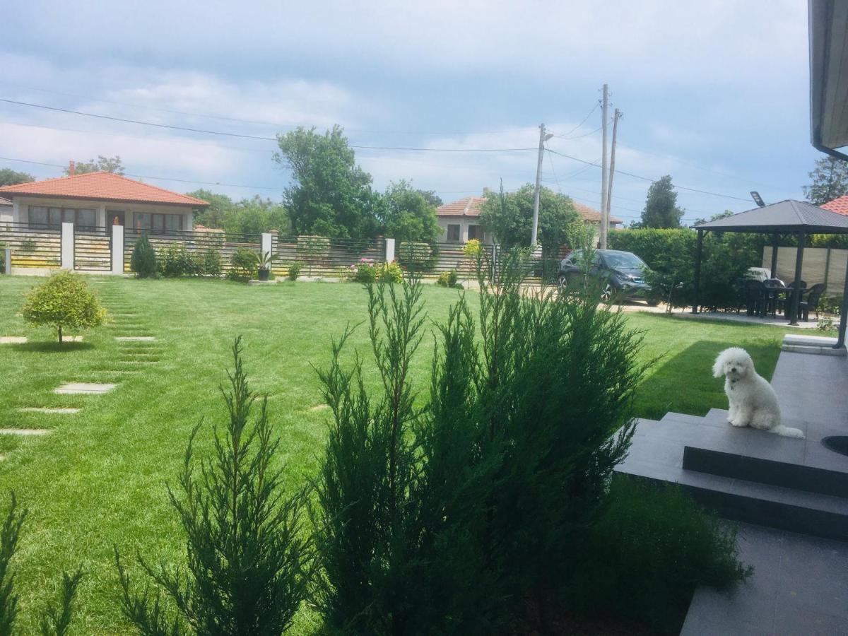 Karia Apartments Shabla ภายนอก รูปภาพ